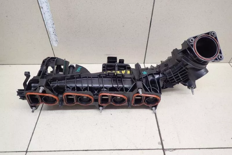 Впускной коллектор ST301881