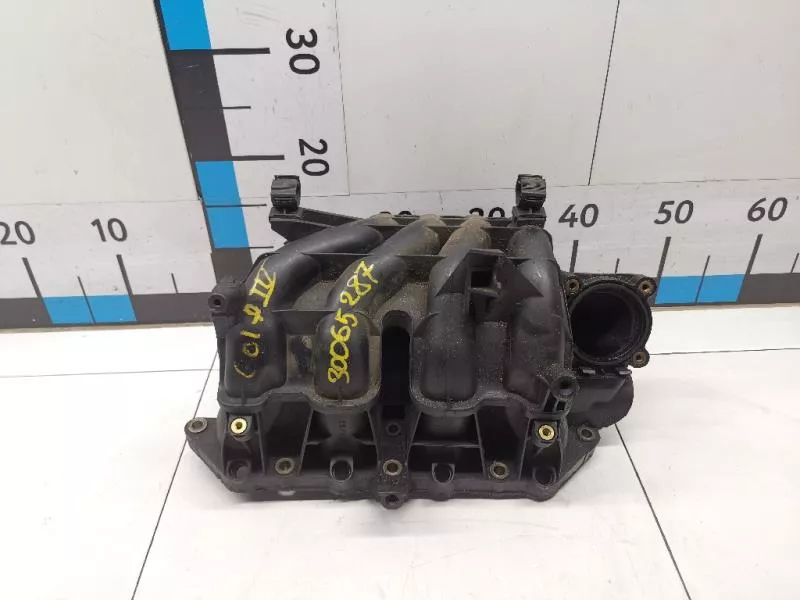 Впускной коллектор ST297859 Впускной коллектор ST297859