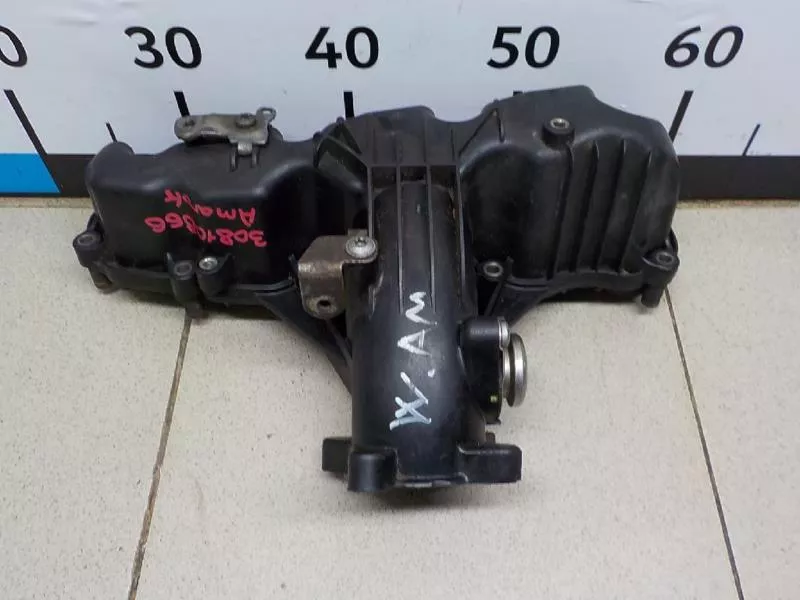 Впускной коллектор ST302958 Впускной коллектор ST302958