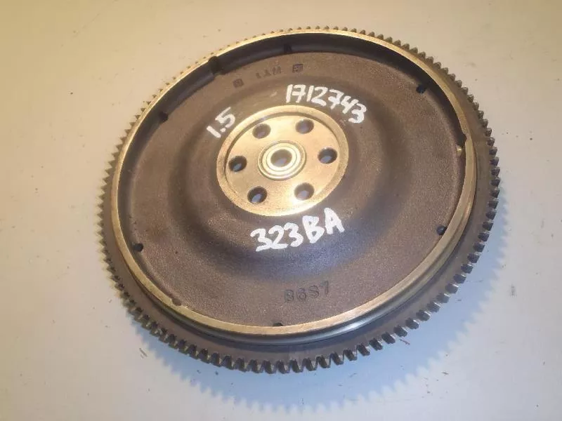 Маховик двигателя BS265518