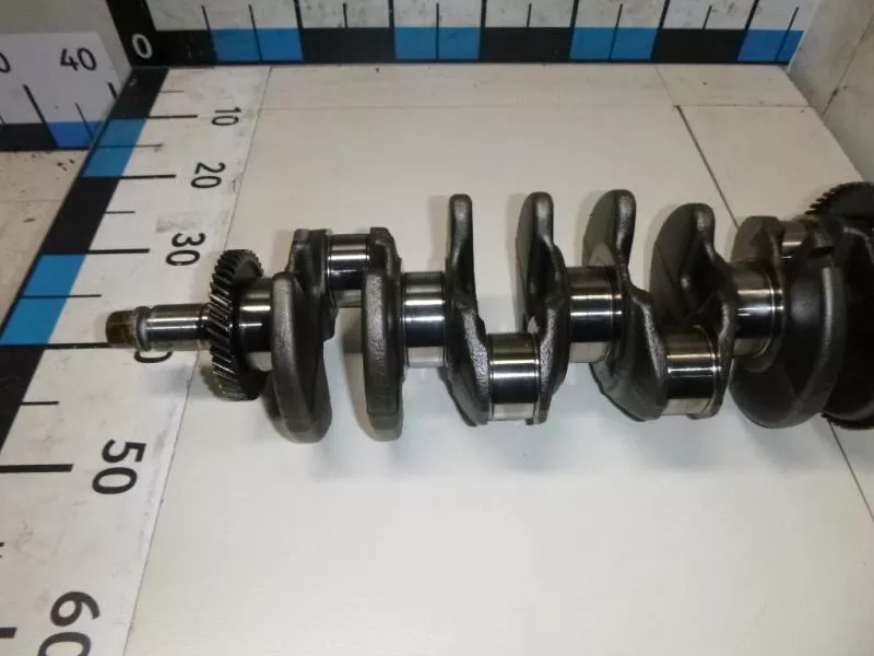 Коленвал BS250381