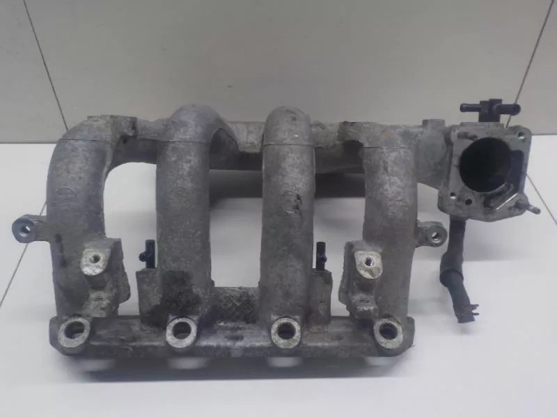 Впускной коллектор ST298292 Впускной коллектор ST298292