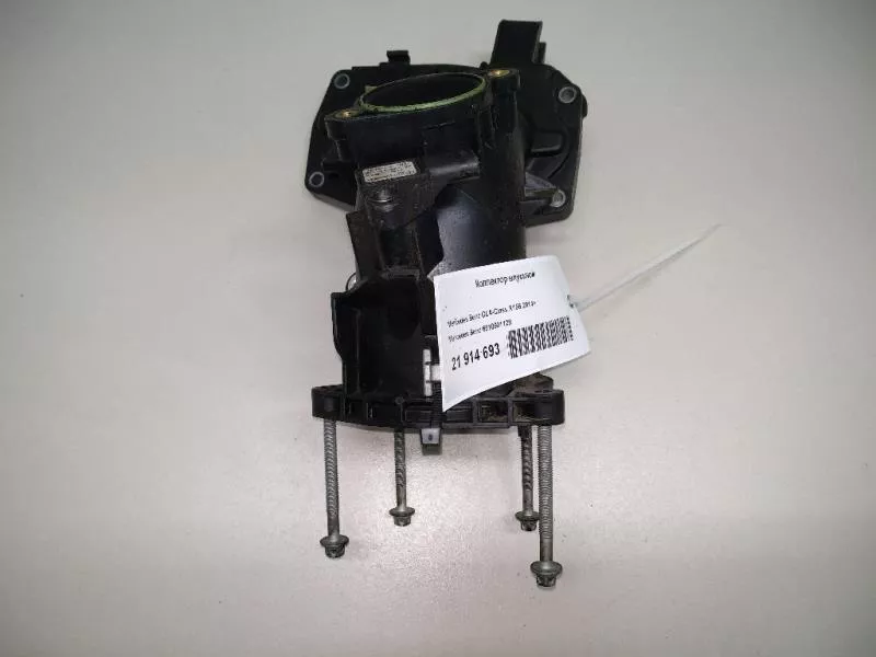 Впускной коллектор ST302745 Впускной коллектор ST302745