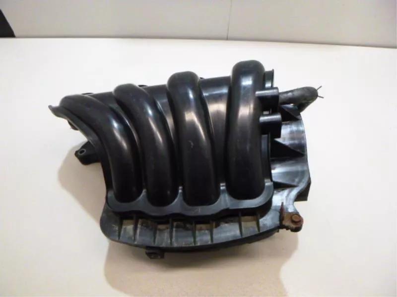 Впускной коллектор ST302205