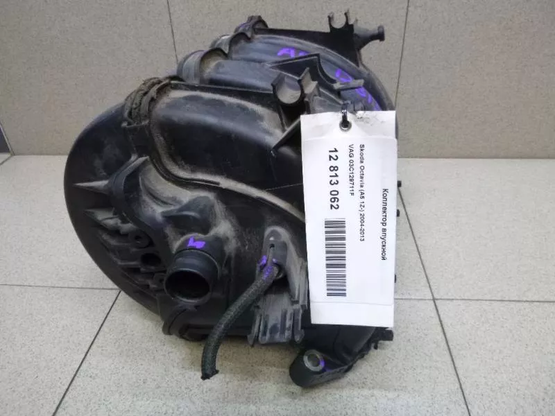 Впускной коллектор ST299012 Впускной коллектор ST299012