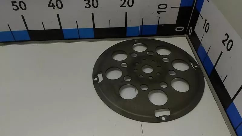 Маховик двигателя BS264010