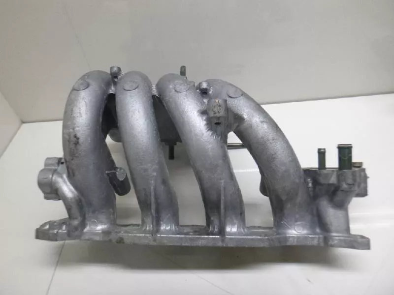 Впускной коллектор ST299643 Впускной коллектор ST299643