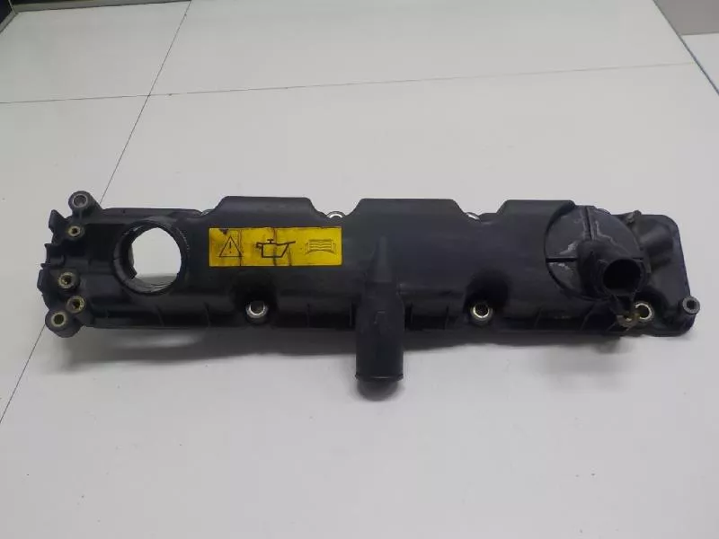 Клапанная крышка ГБЦ BS68607 Клапанная крышка ГБЦ BS68607