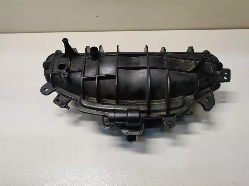 Впускной коллектор ST302431