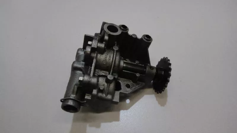 Масляный насос BS253857