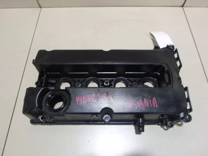 Клапанная крышка ГБЦ BS70390