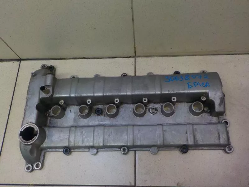 Клапанная крышка ГБЦ BS68862