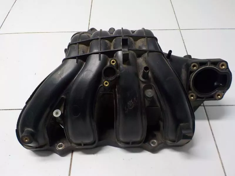 Впускной коллектор ST299270