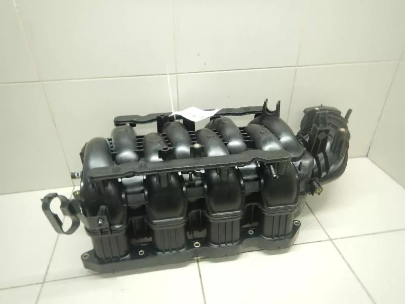 Впускной коллектор ST302481 Впускной коллектор ST302481