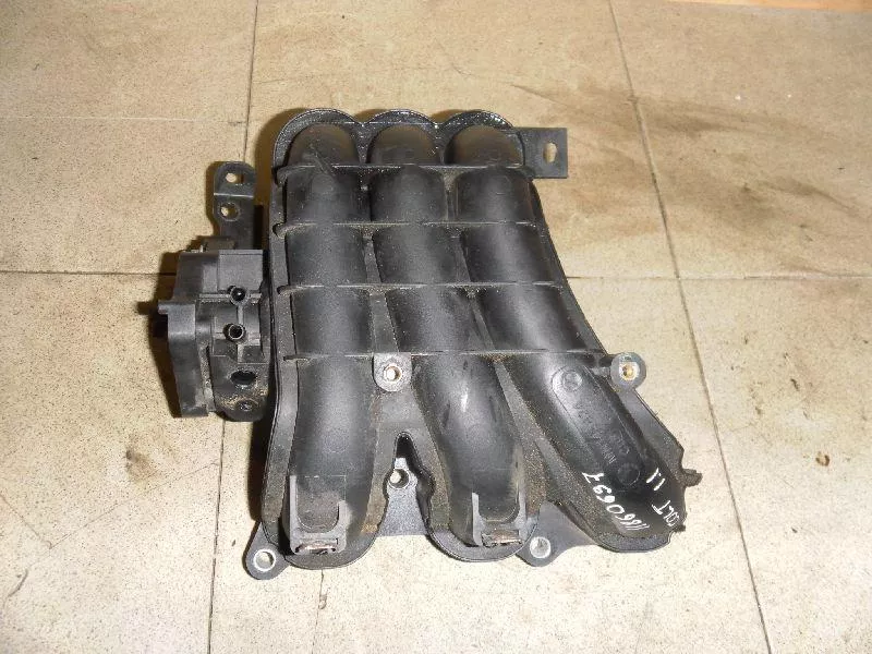 Впускной коллектор ST299415