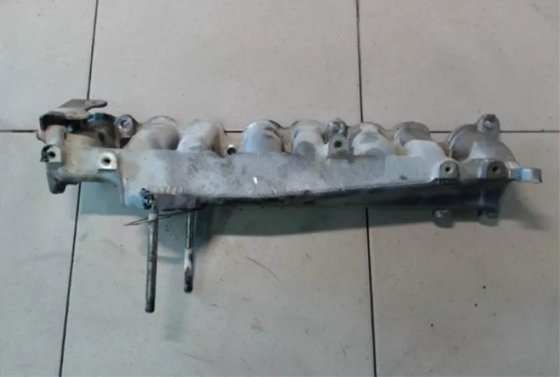 Впускной коллектор ST298996