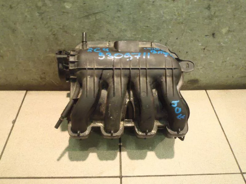 Впускной коллектор ST298031