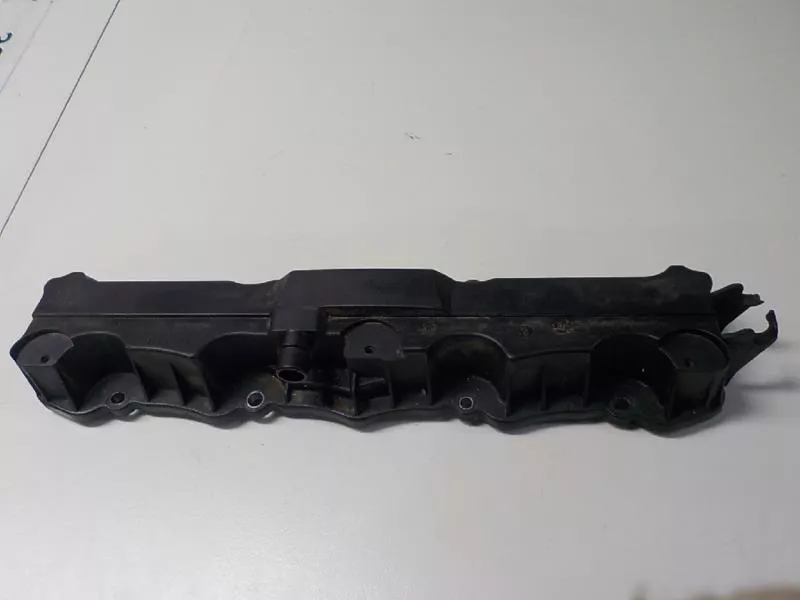 Клапанная крышка ГБЦ BS69308 Клапанная крышка ГБЦ BS69308