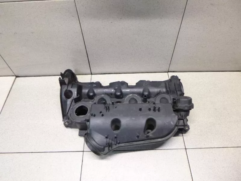 Клапанная крышка ГБЦ BS70618 Клапанная крышка ГБЦ BS70618