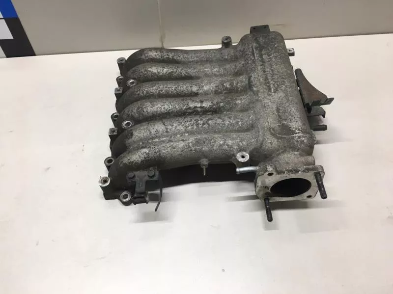 Впускной коллектор ST298339 Впускной коллектор ST298339