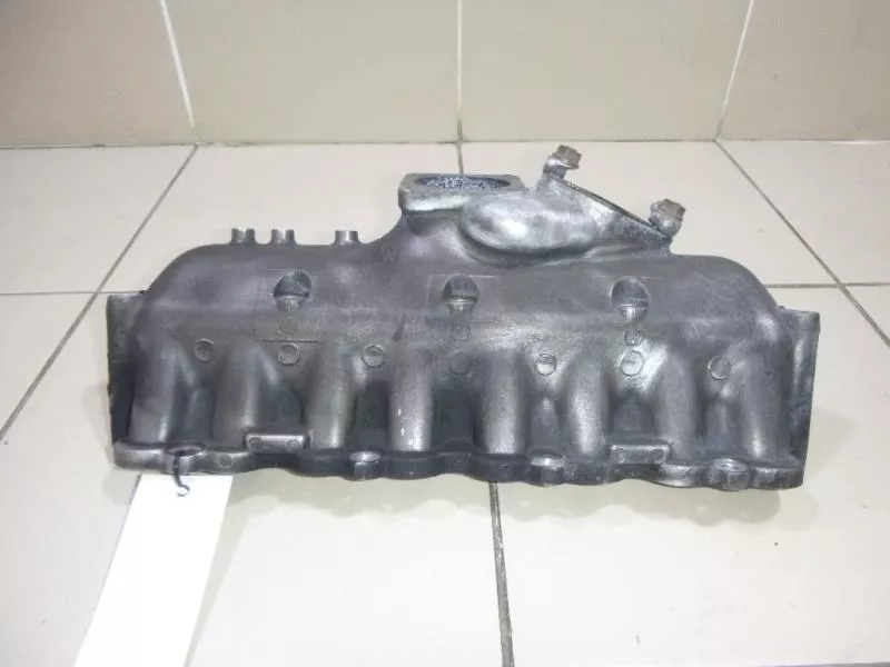 Впускной коллектор ST298152 Впускной коллектор ST298152