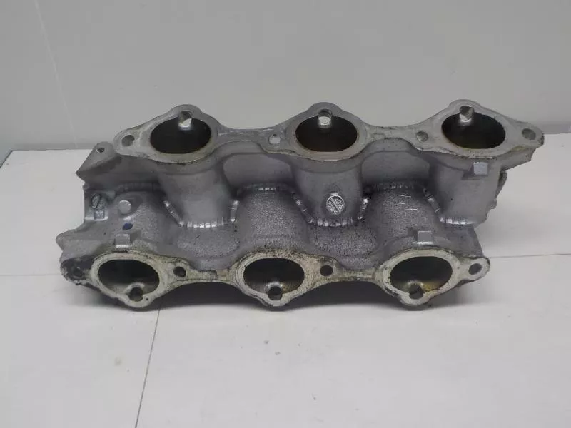 Впускной коллектор ST299856