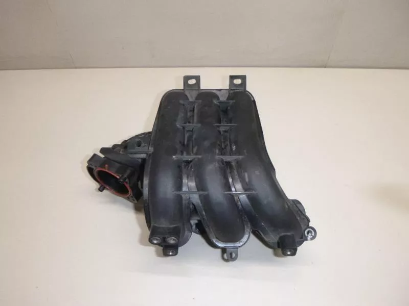 Впускной коллектор ST302951