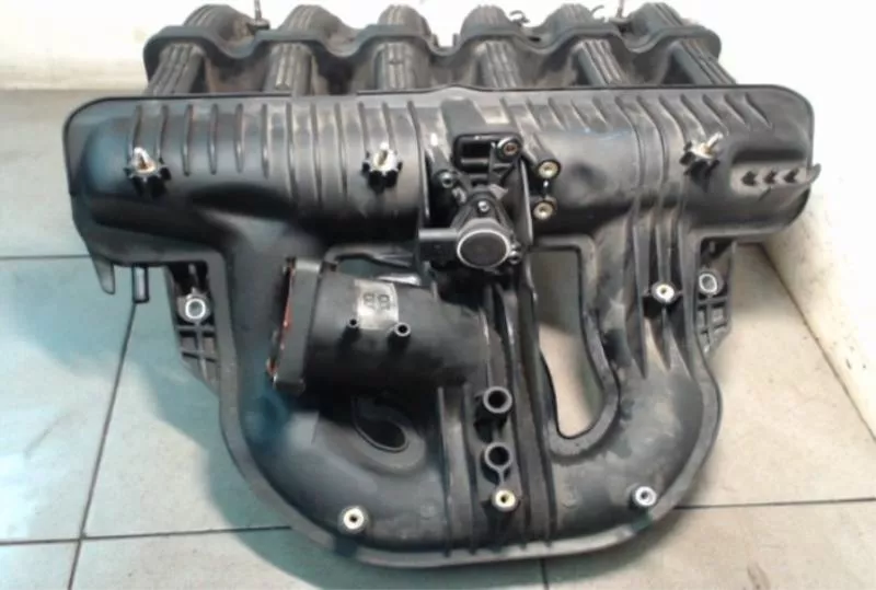 Впускной коллектор ST299763