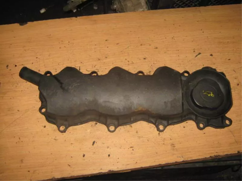 Клапанная крышка ГБЦ BS69048