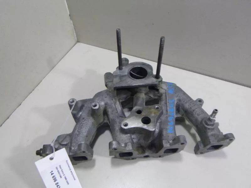 Впускной коллектор ST298937 Впускной коллектор ST298937