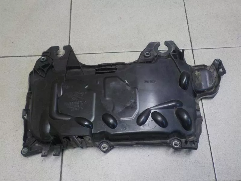 Клапанная крышка ГБЦ BS68054