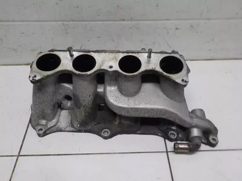 Впускной коллектор ST298568 Впускной коллектор ST298568