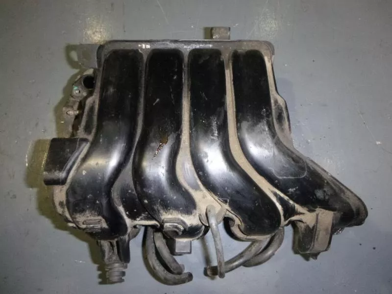 Впускной коллектор ST303154