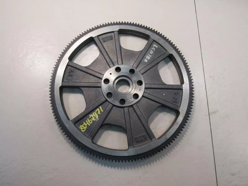 Маховик двигателя BS267879