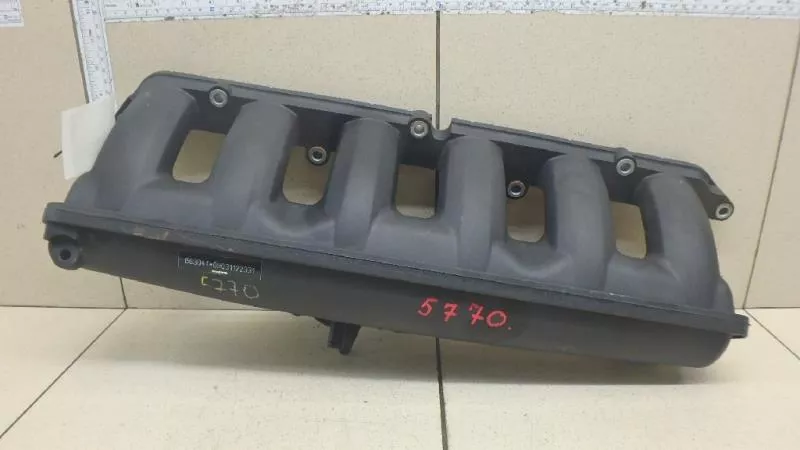 Впускной коллектор ST302098 Впускной коллектор ST302098