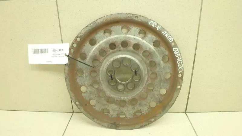 Маховик двигателя BS264307