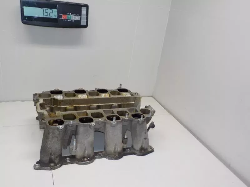 Впускной коллектор ST301398