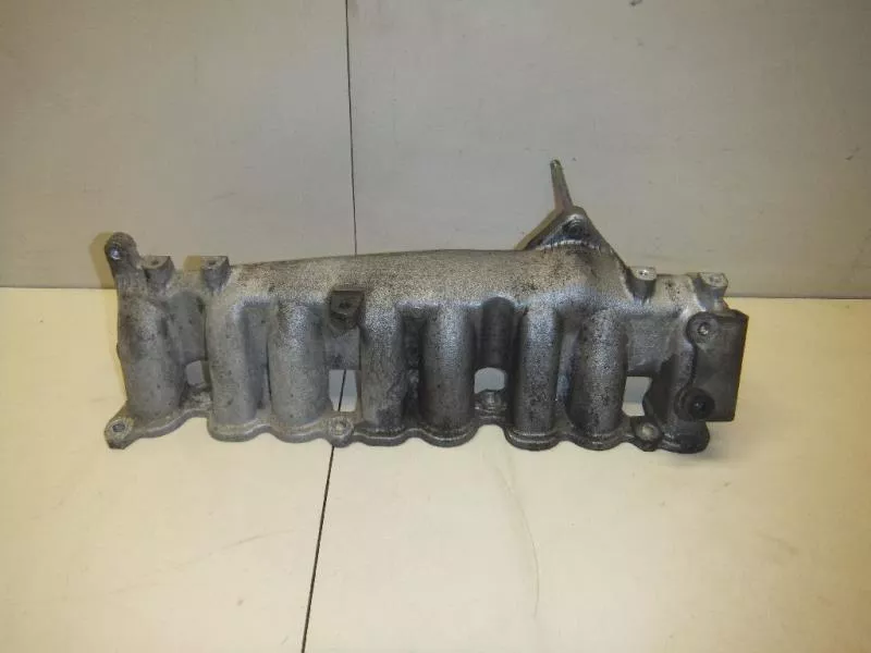 Впускной коллектор ST298989 Впускной коллектор ST298989