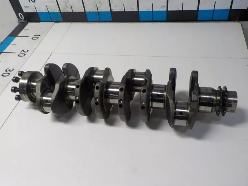 Коленвал BS250446 Коленвал BS250446