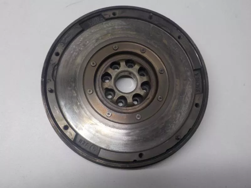 Маховик двигателя BS267328