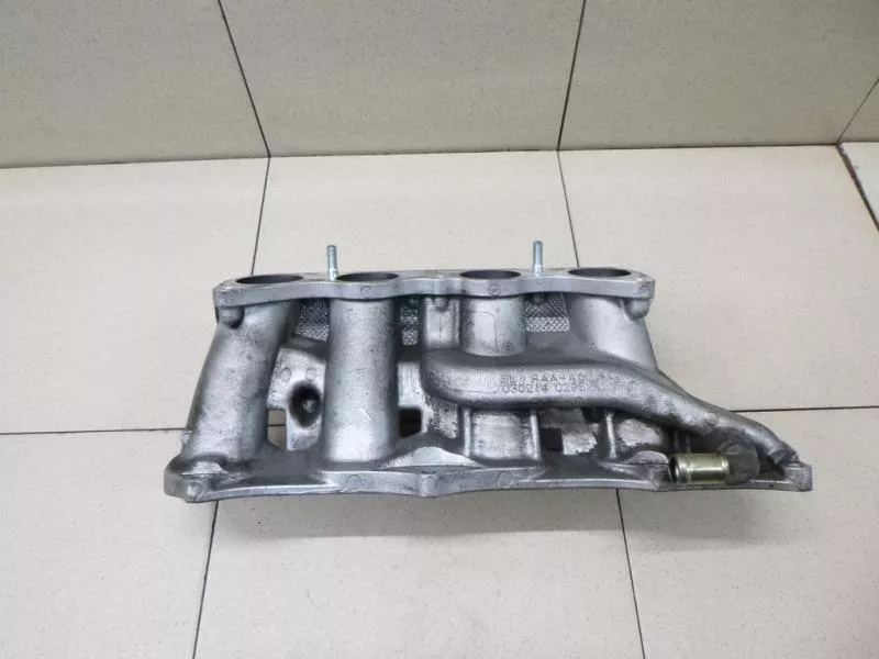 Впускной коллектор ST298571