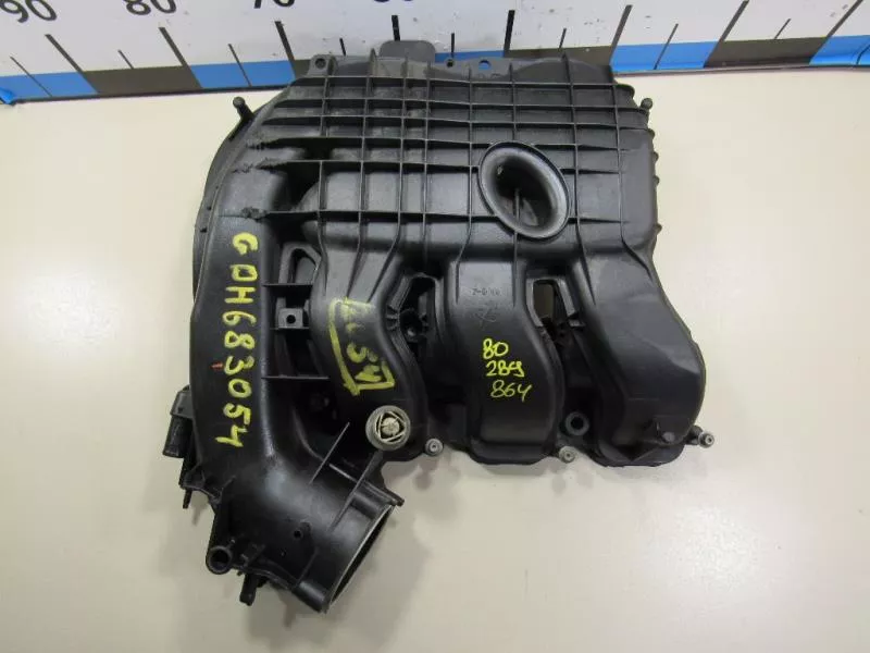 Впускной коллектор ST301657