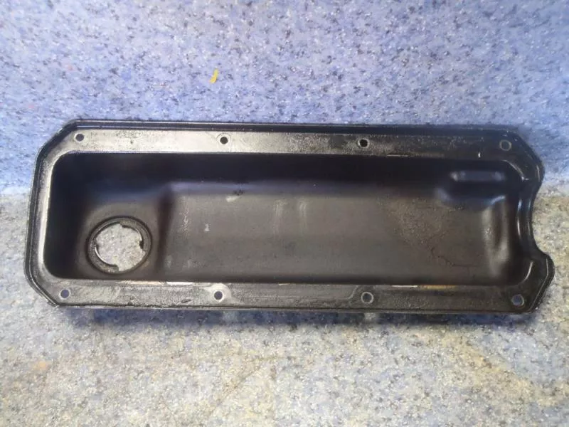 Клапанная крышка ГБЦ BS67927 Клапанная крышка ГБЦ BS67927