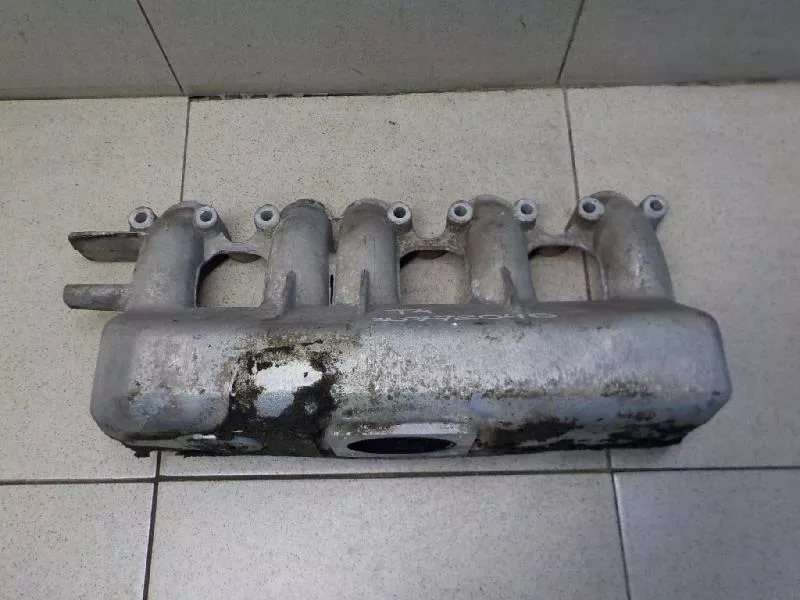 Впускной коллектор ST298943