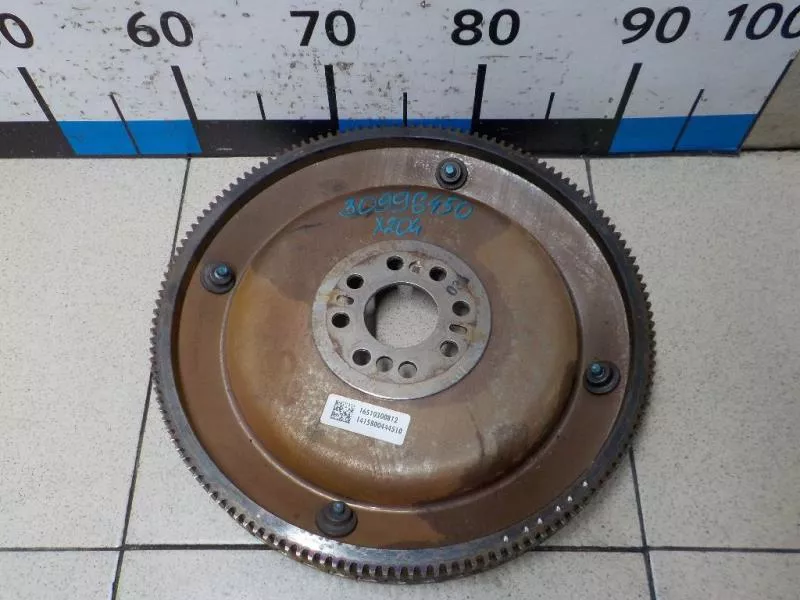 Маховик двигателя BS266585