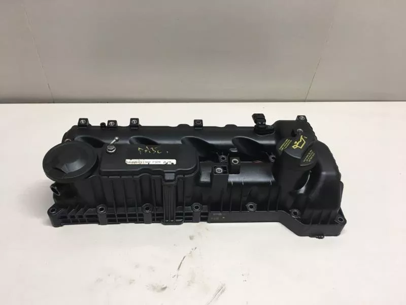 Клапанная крышка ГБЦ BS70406