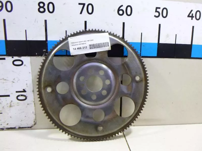 Маховик двигателя BS267038