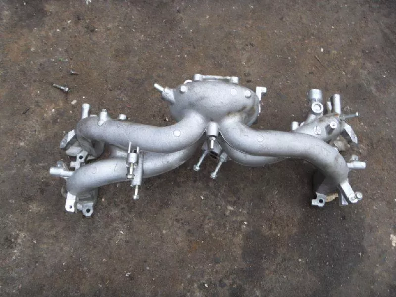 Впускной коллектор ST302726 Впускной коллектор ST302726