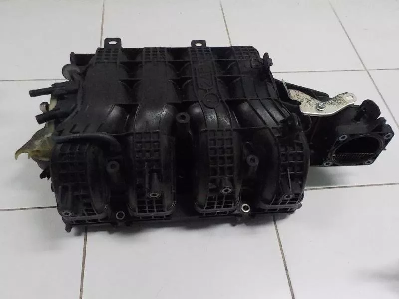 Впускной коллектор ST301979