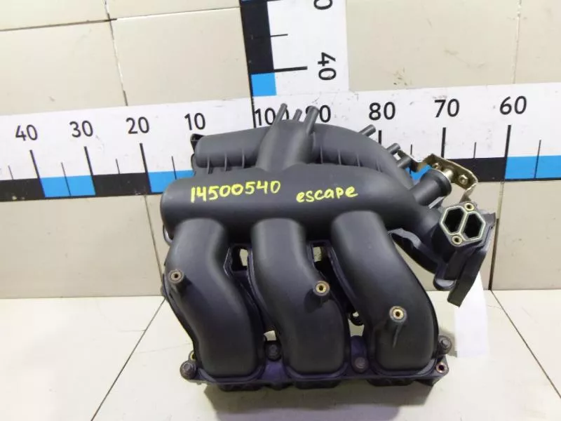 Впускной коллектор ST300896